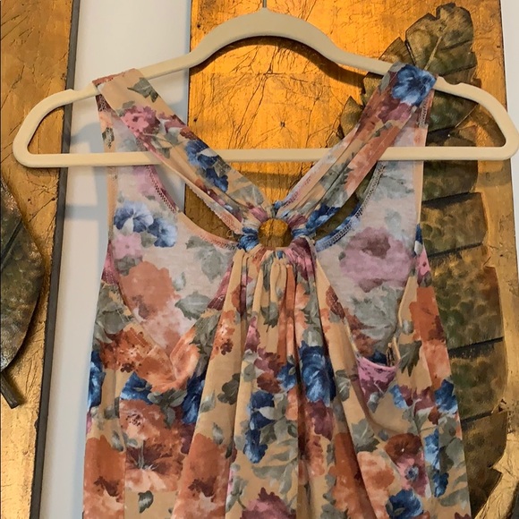 Crop top - Picture 4 of 4